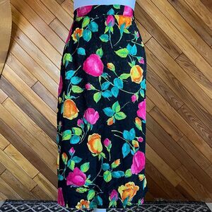 Vintage Black Rose Floral Pencil Skirt